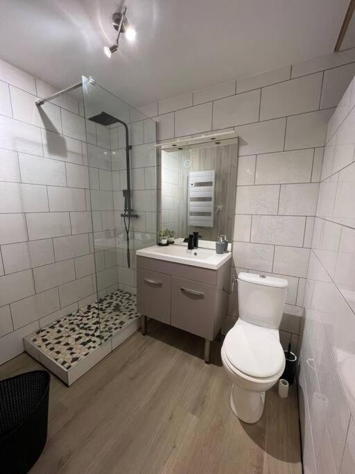 Apartamento Les 4 Chenes - T2 Refait A Neuf Le Pont-de-Beauvoisin Exterior foto