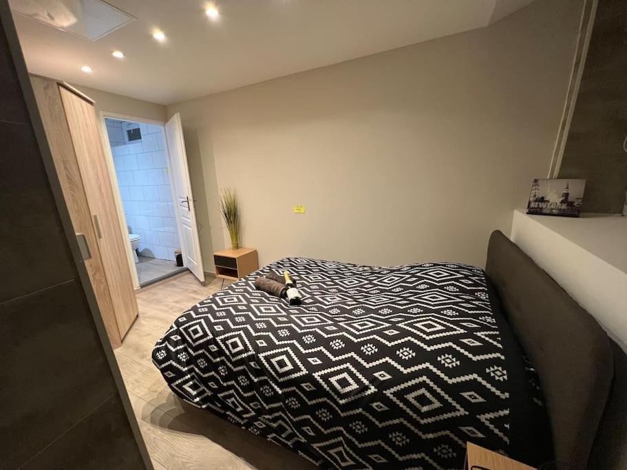 Apartamento Les 4 Chenes - T2 Refait A Neuf Le Pont-de-Beauvoisin Exterior foto
